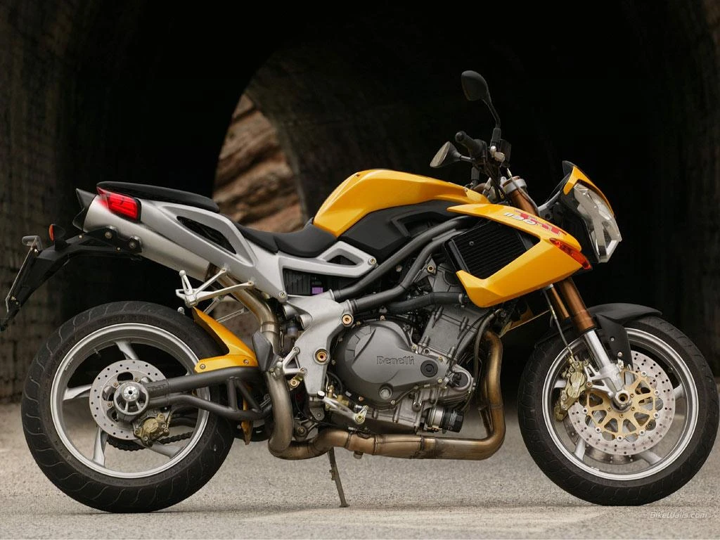 Benelli Tornado Naked Tre 1130R (2015)