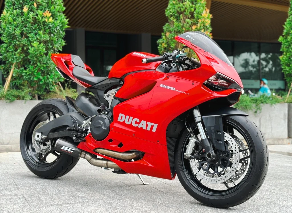 Ducati 899 Panigale (2015)
