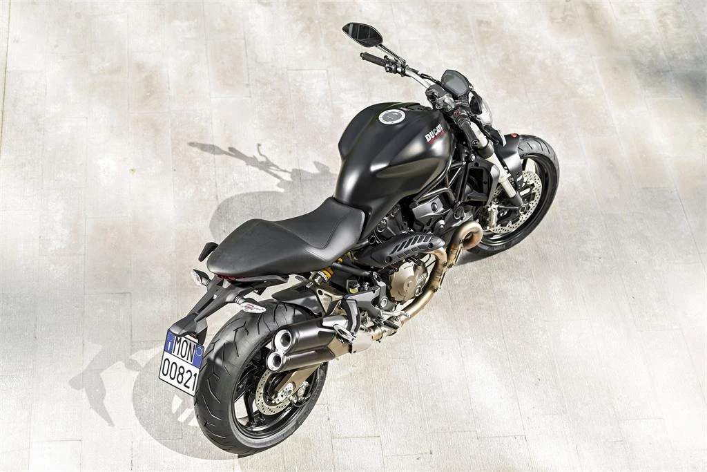 Ducati Monster 821 Dark (2015)