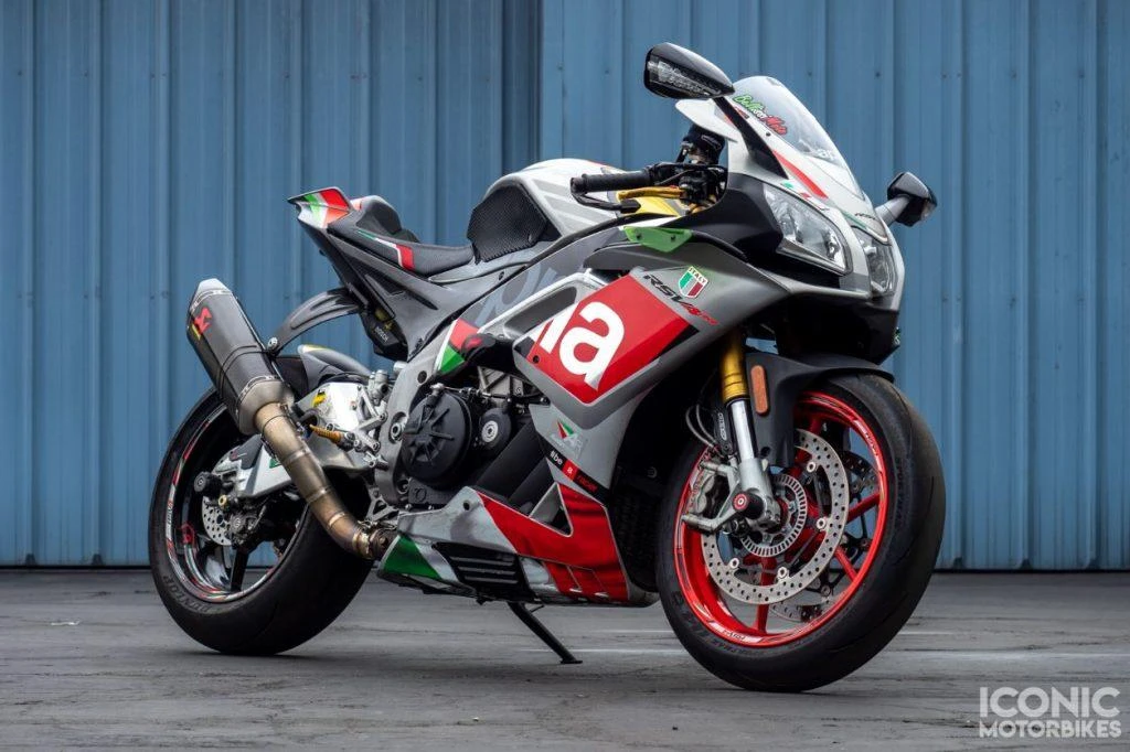 Aprilia RSV-4RR (2016)