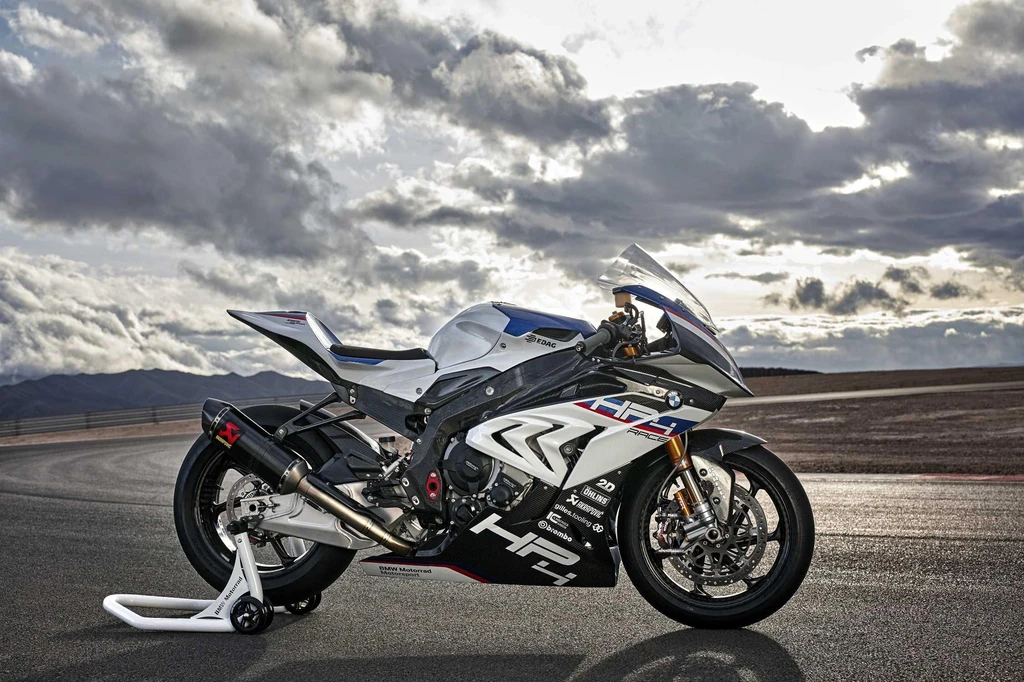 BMW HP 4 (2016)