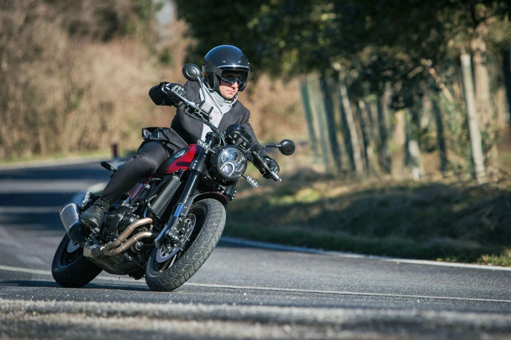 Benelli Leoncino 500 (2016 -)