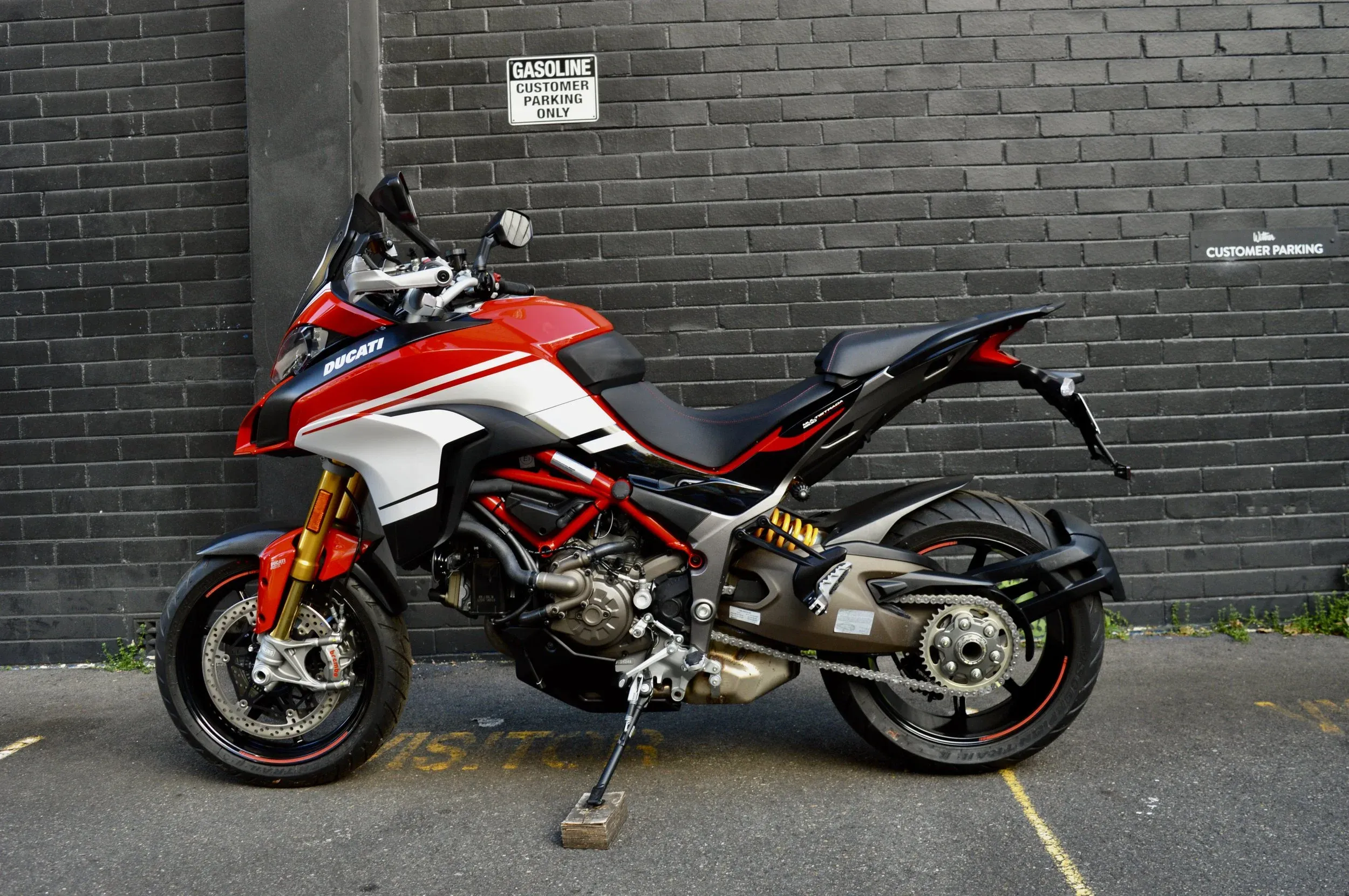 Ducati Multistrada 1200S DVT Pikes Peak (2016)