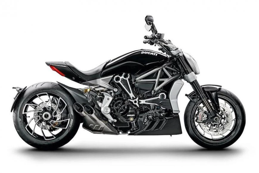Ducati XDiavel S (2016)