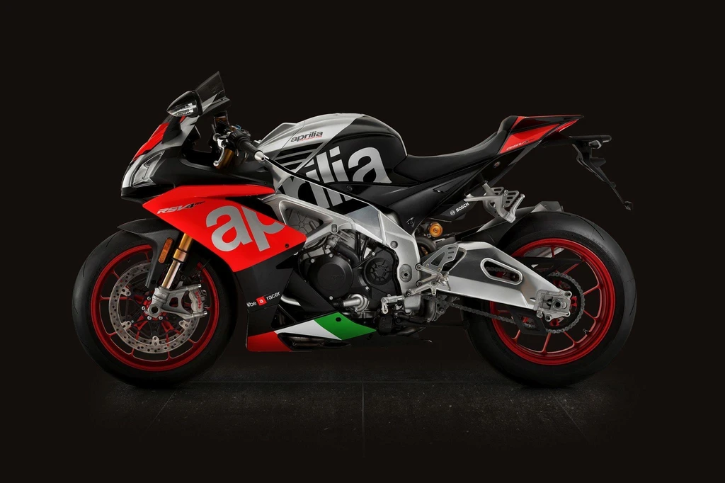 Aprilia RSV-4RF (2017)