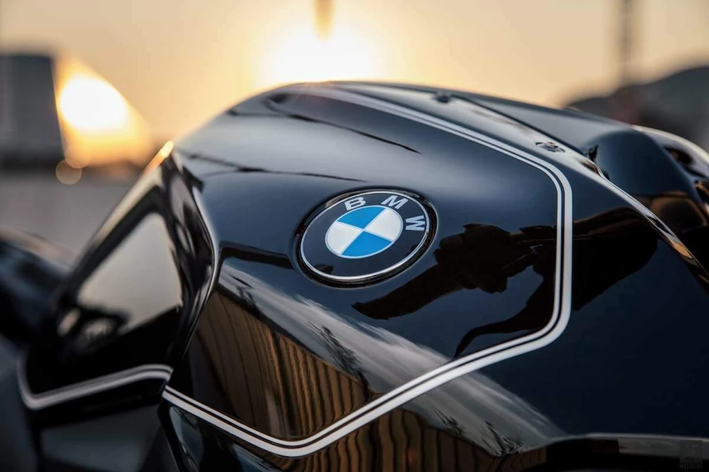 BMW R 1200R LC Black Edition (Italy only) (2017)