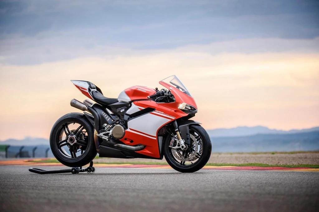 Ducati 1299Panigale Superleggera (2017)
