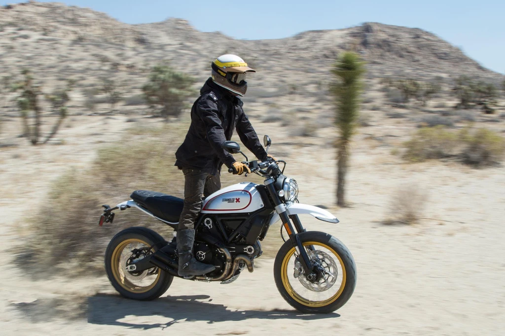 Ducati Scrambler Desert Sled (2017)