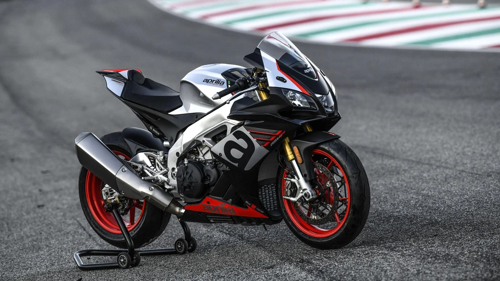 Aprilia RSV-4RR (2018)