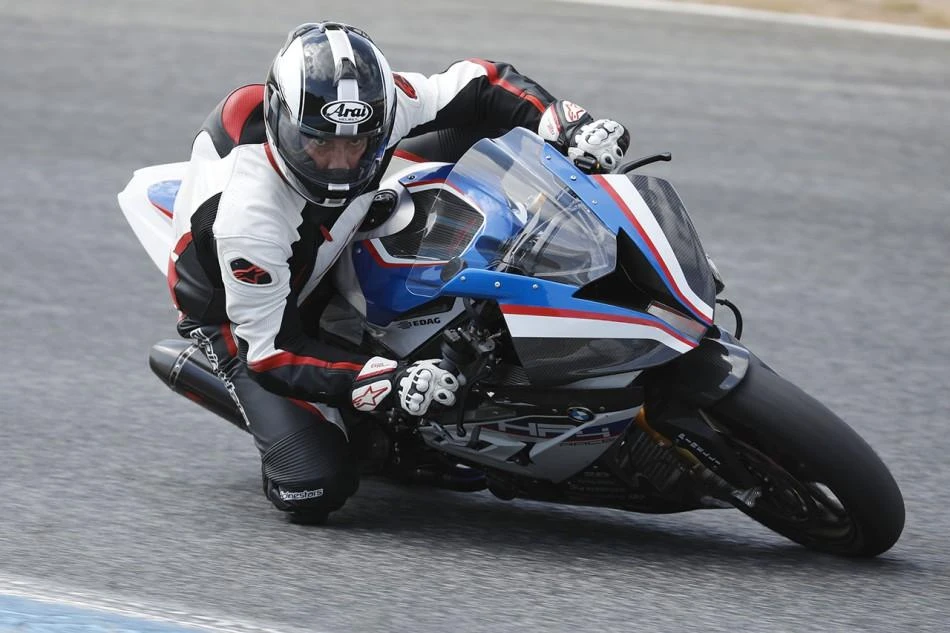 BMW HP 4 Racer (2018)