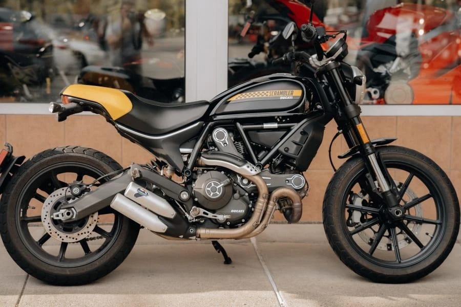 Ducati Scrambler Full ThrottleSpecial (2018)