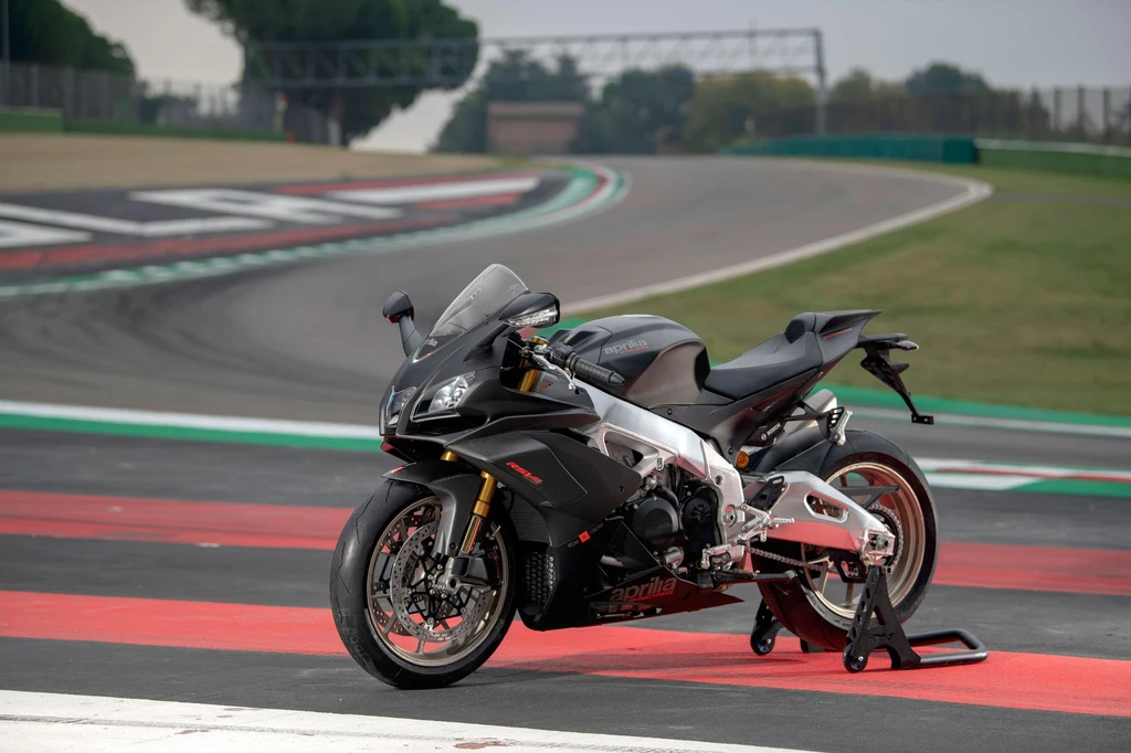 Aprilia RSV-4 Factory (2019)