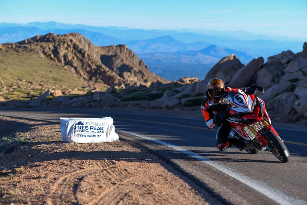 Ducati Multistrada 1260S Pikes-Peak (2019)