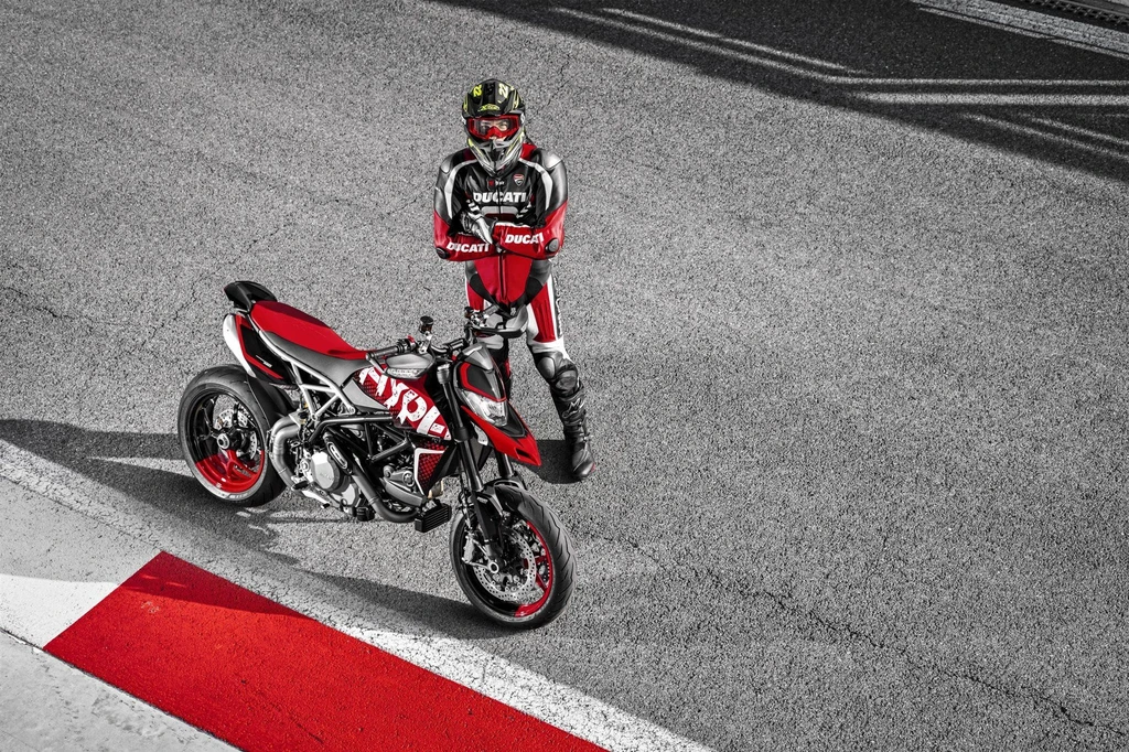Ducati Hypermotard 950 RVE (2020)