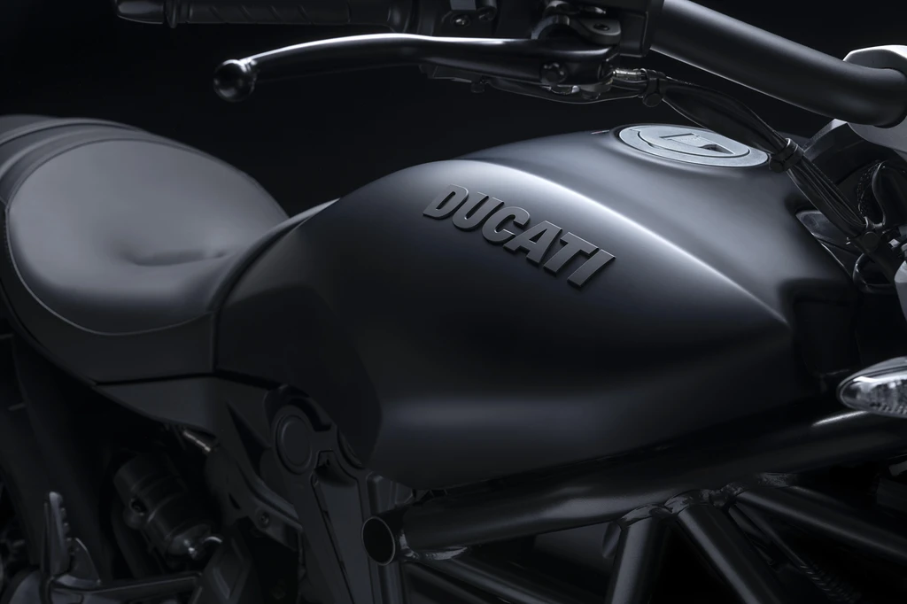 Ducati XDiavel Dark (2021)