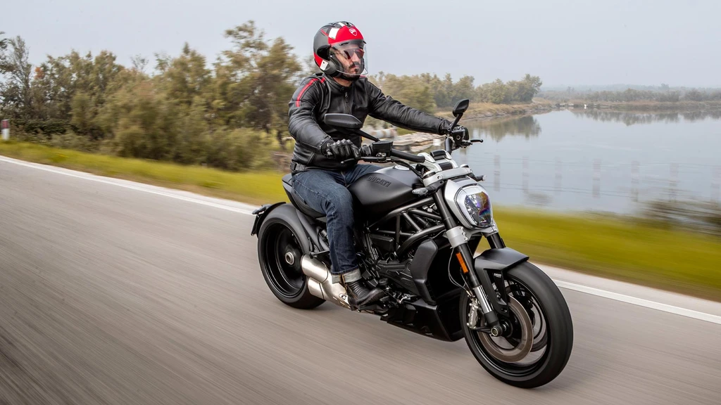 Ducati XDiavel Dark (2021)