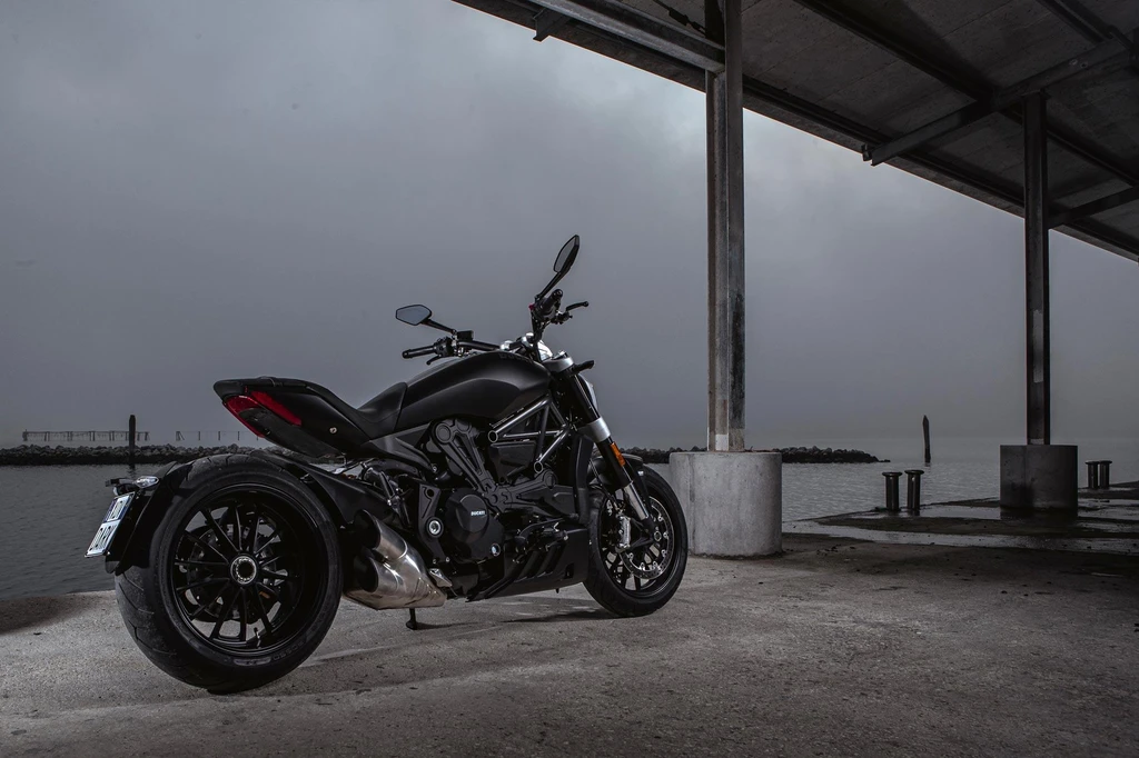 Ducati XDiavel Dark (2021)
