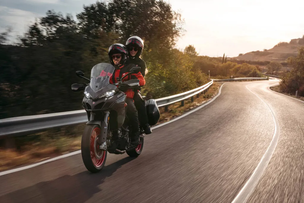 Ducati Multistrada V2 (2022)