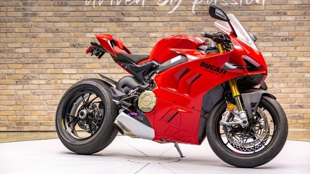 Ducati Panigale V4 S (2022)