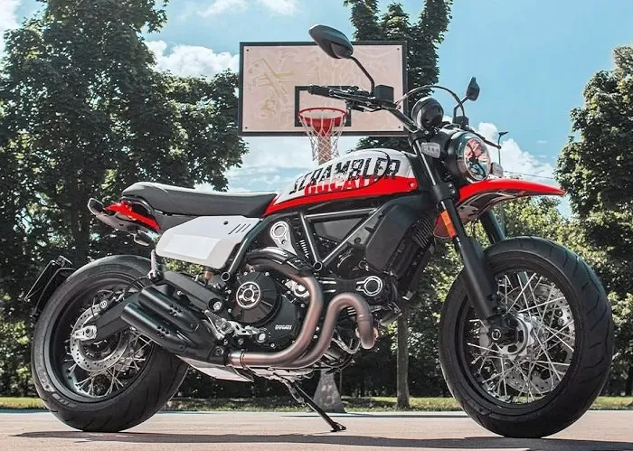 DucatiScrambler 800 Urban Motard (2022)