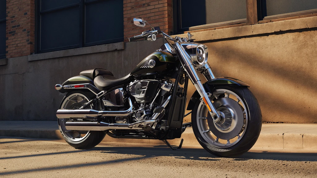 2026-harley-davidson-fatboy-6-throttlecraze.com