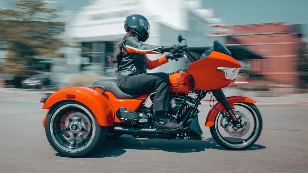 2026-harley-davidson-road-glide-3-2-throttlecraze.com