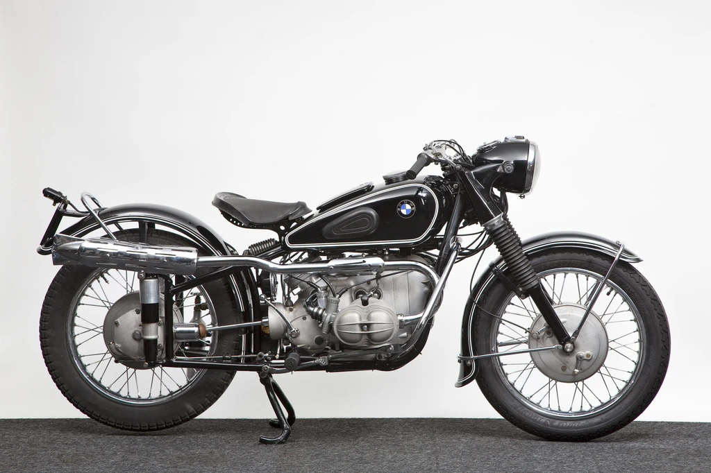 BMW R 67 (1951)