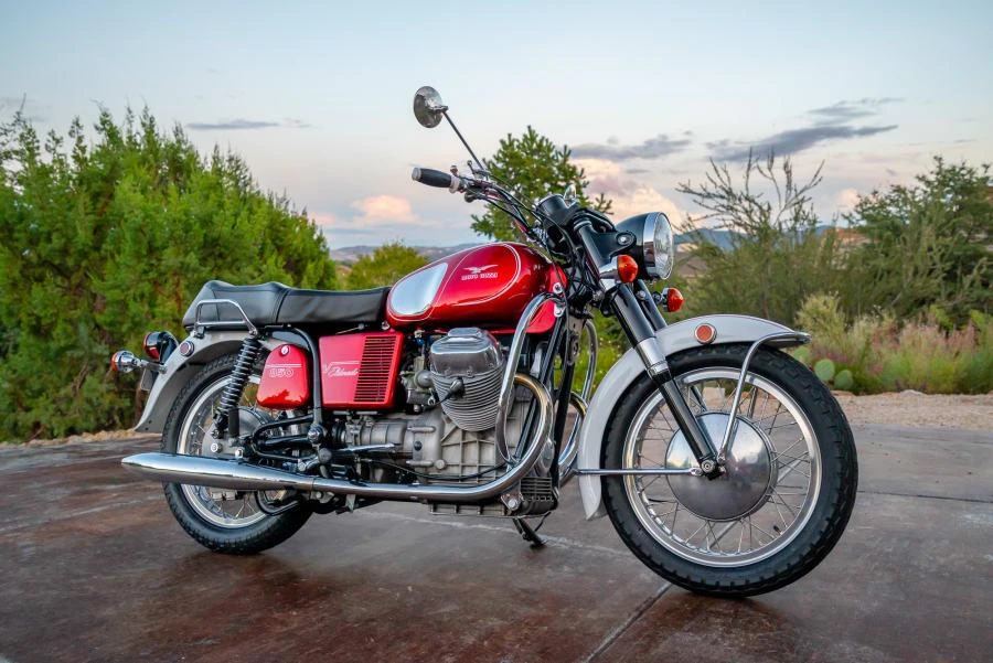 Moto Guzzi 850 Eldorado (1972 - 73)