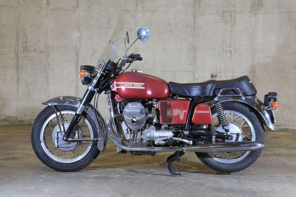 Moto Guzzi 850GT (1972 -)