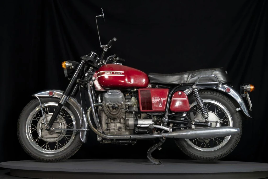 Moto Guzzi 850GT (1972 -)