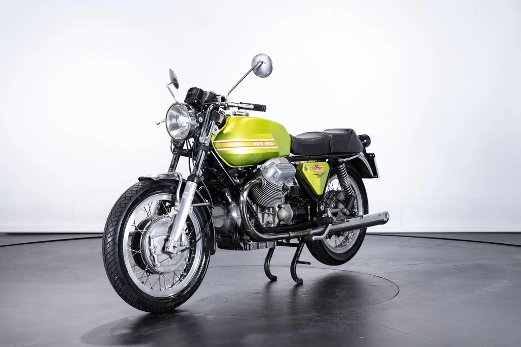 Moto Guzzi V-7750 Sport (1973 - 74)