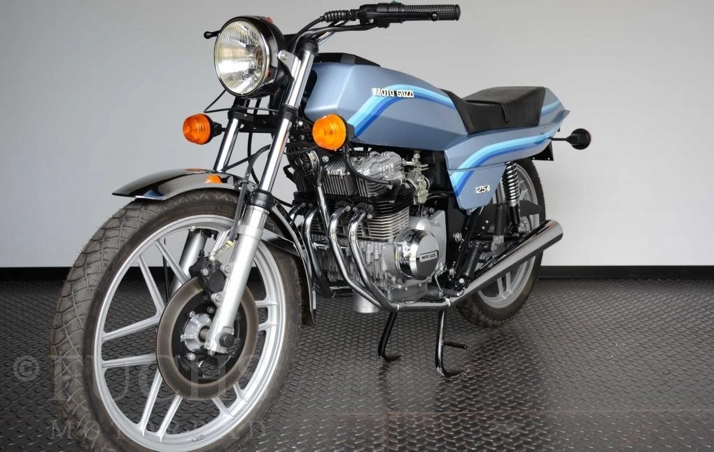 Moto Guzzi 254 (1977 - 81)