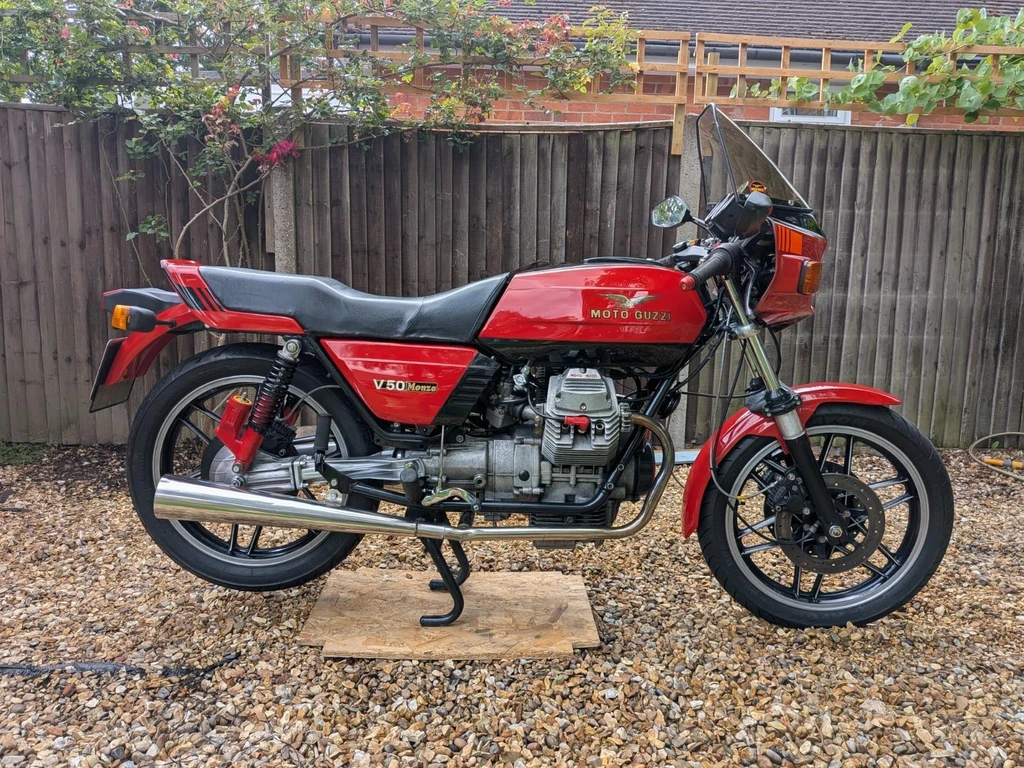 Moto Guzzi V 50 Monza (1982)