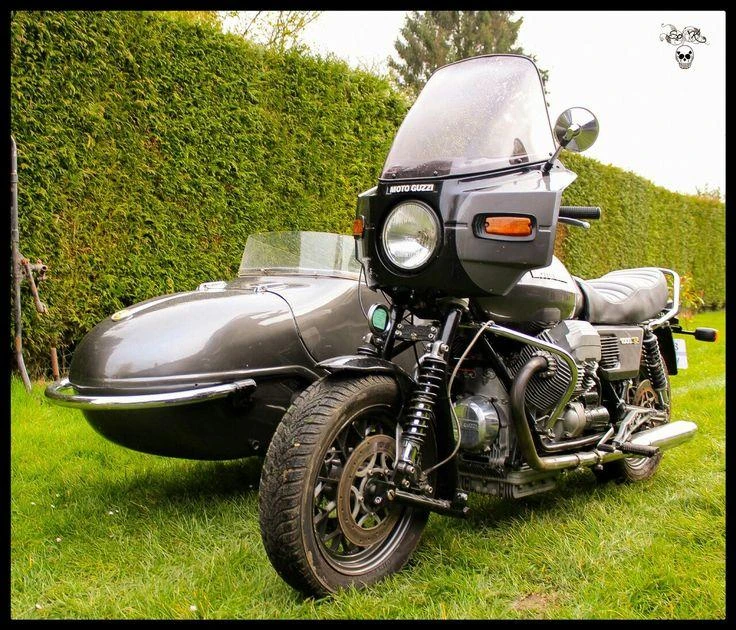Moto Guzzi 1000SPII with TR500 N4 Sidecar (1985)