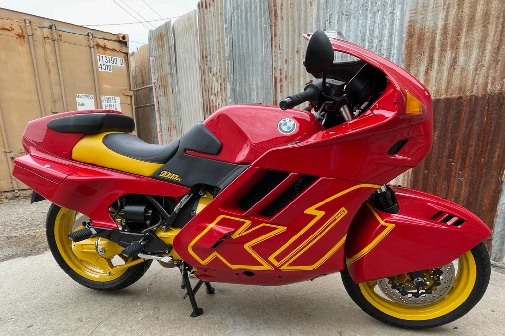 BMW K1 (1991 - 92)