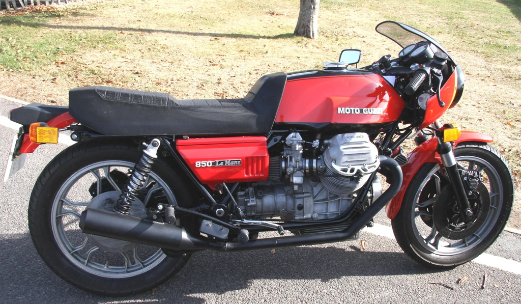 Moto Guzzi Le Mans 1000 Mark V (Moto)