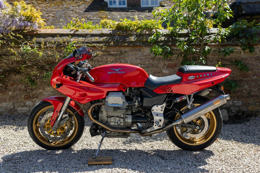 Moto Guzzi 1100 Sport Corsa (1998 - 2000)