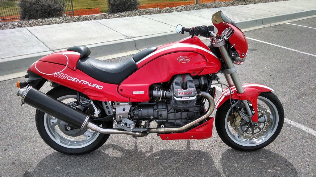 Moto Guzzi V10 Centauro (1998 - 2000)