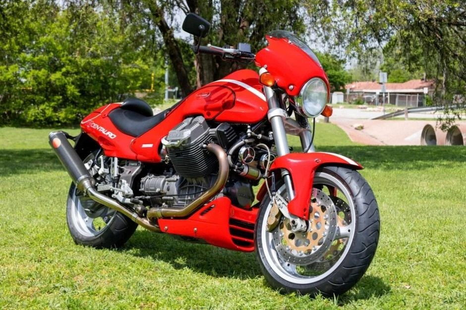 Moto Guzzi V10 Centauro (1998 - 2000)