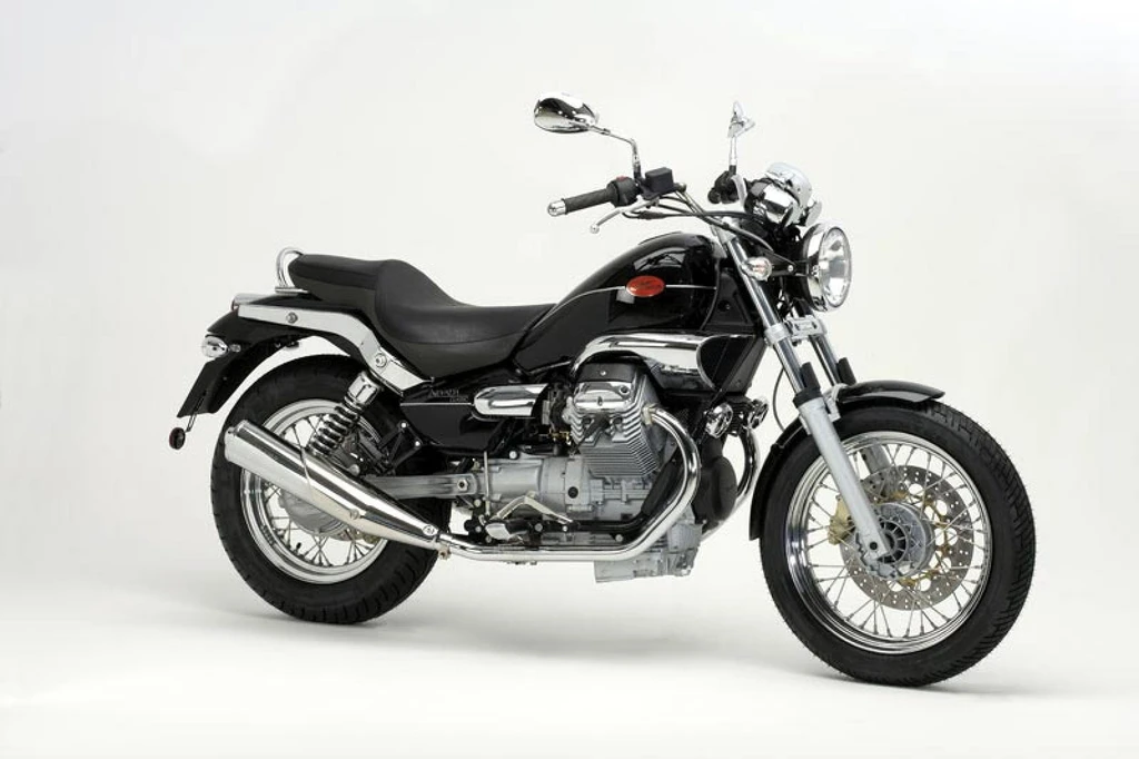 Moto Guzzi Nevada 750 Club (1998 - 2003)