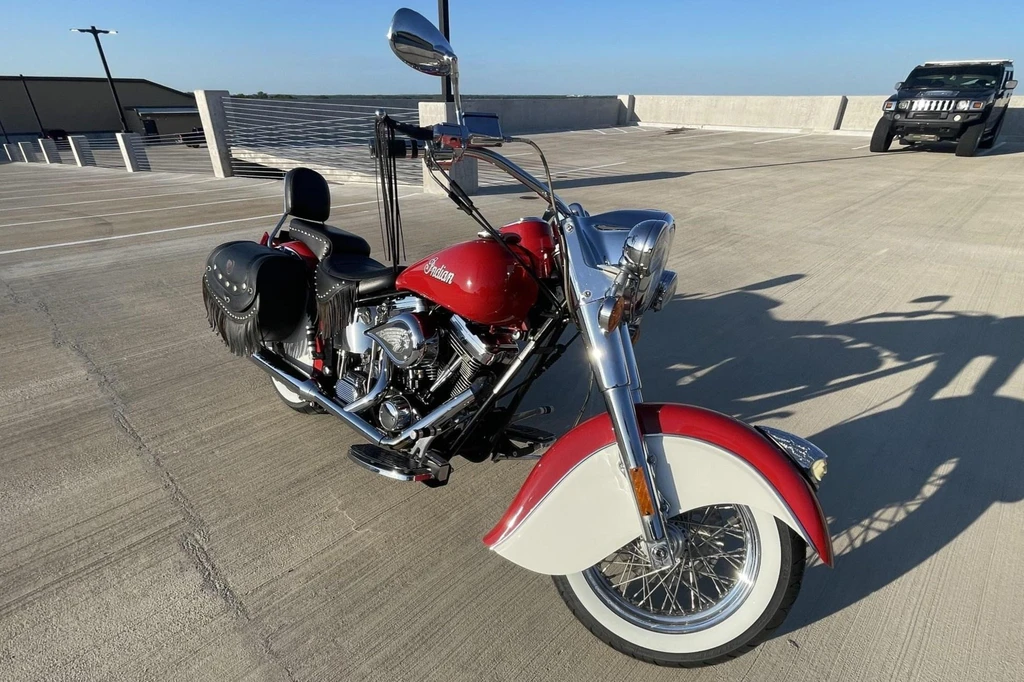Indian ChiefVintage (2001 - 2002)