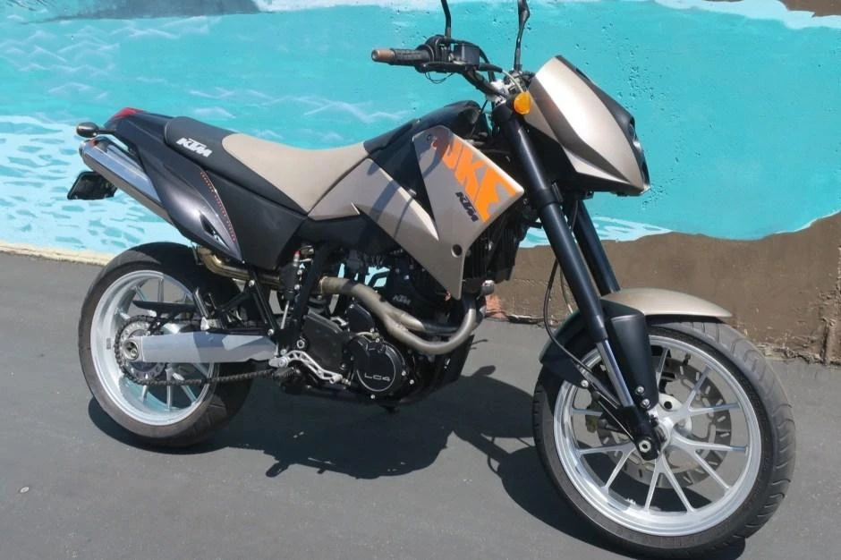 KTM 640 Duke II (2001 - 2002)