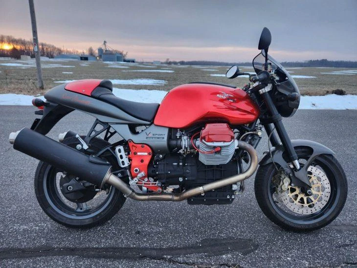 Moto Guzzi V 11 Sport Rosso Mandello (2001 - 2002)