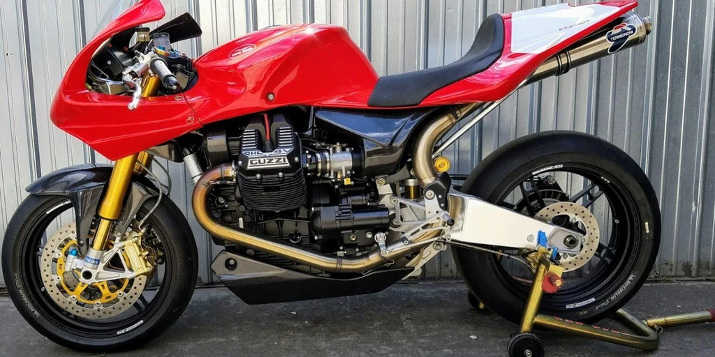 Moto Guzzi MGS-01 Corsa (2004 - 2005)
