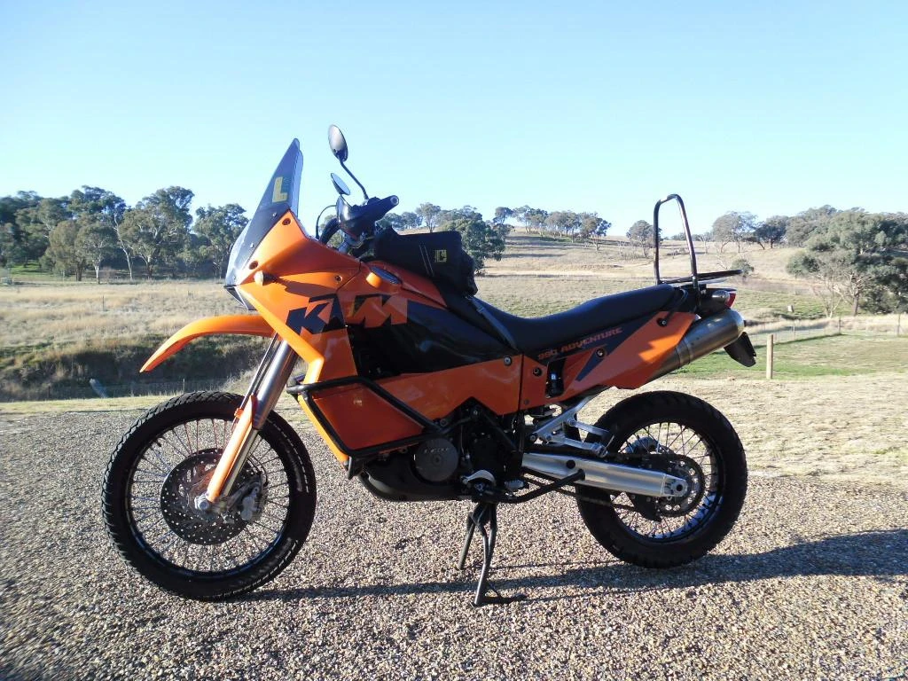 KTM 950 Adventure (2004)
