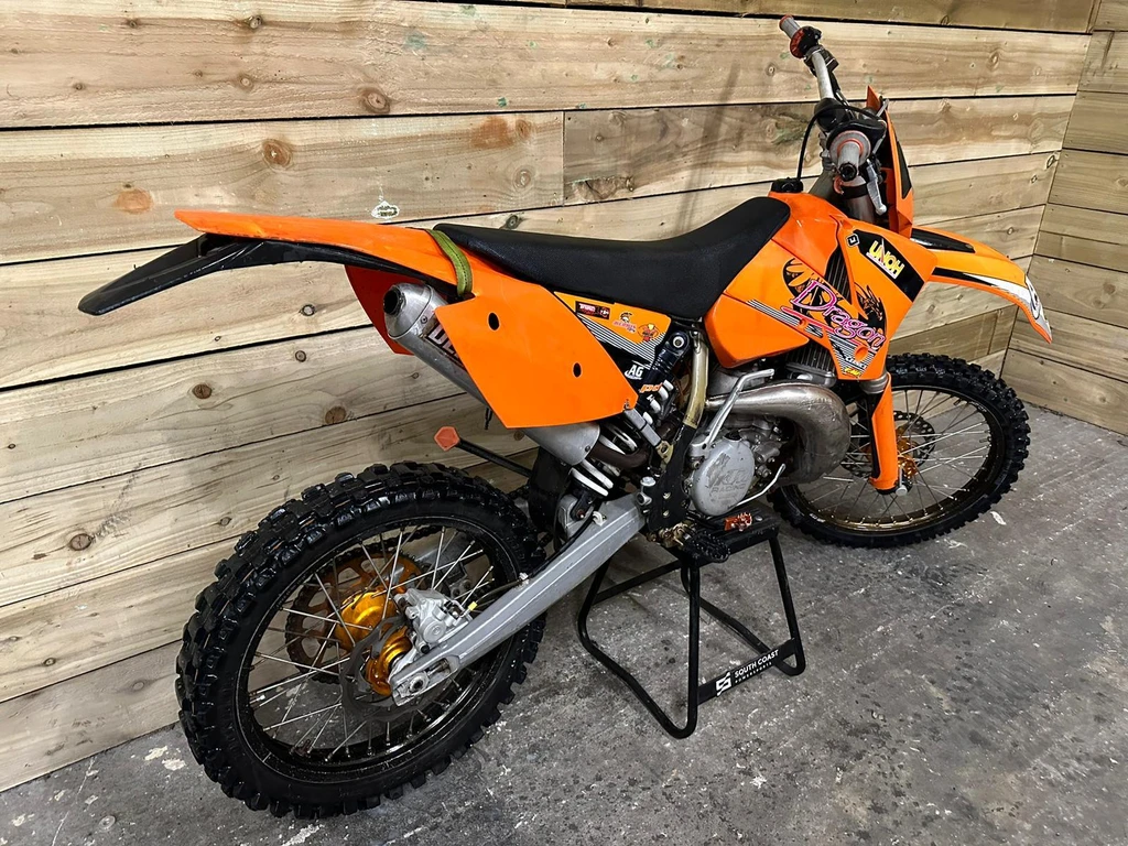 KTM 300 EXC Enduro (2005 - 2006)