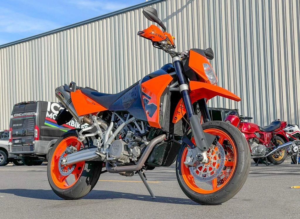 KTM 950 Supermoto (2005)