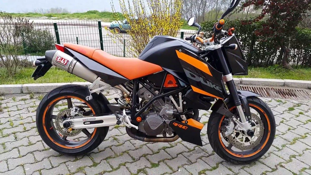 KTM 990 Super Duke (2006)