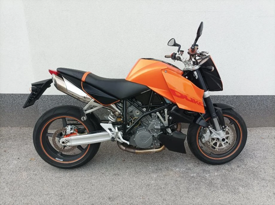 KTM 990 Super Duke (2006)