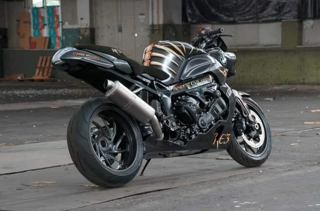 BMW K 1200R Resident Evil 3 (2007)